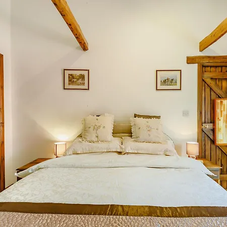 2 Bed In Brampton 73578 Casa de Férias *